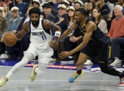 英雄联盟总决赛-勇士大胜独行侠：豪取五连胜