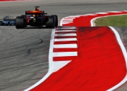 英雄联盟总决赛2025-阿斯顿马丁横扫索伯车队，佩雷兹关键制胜