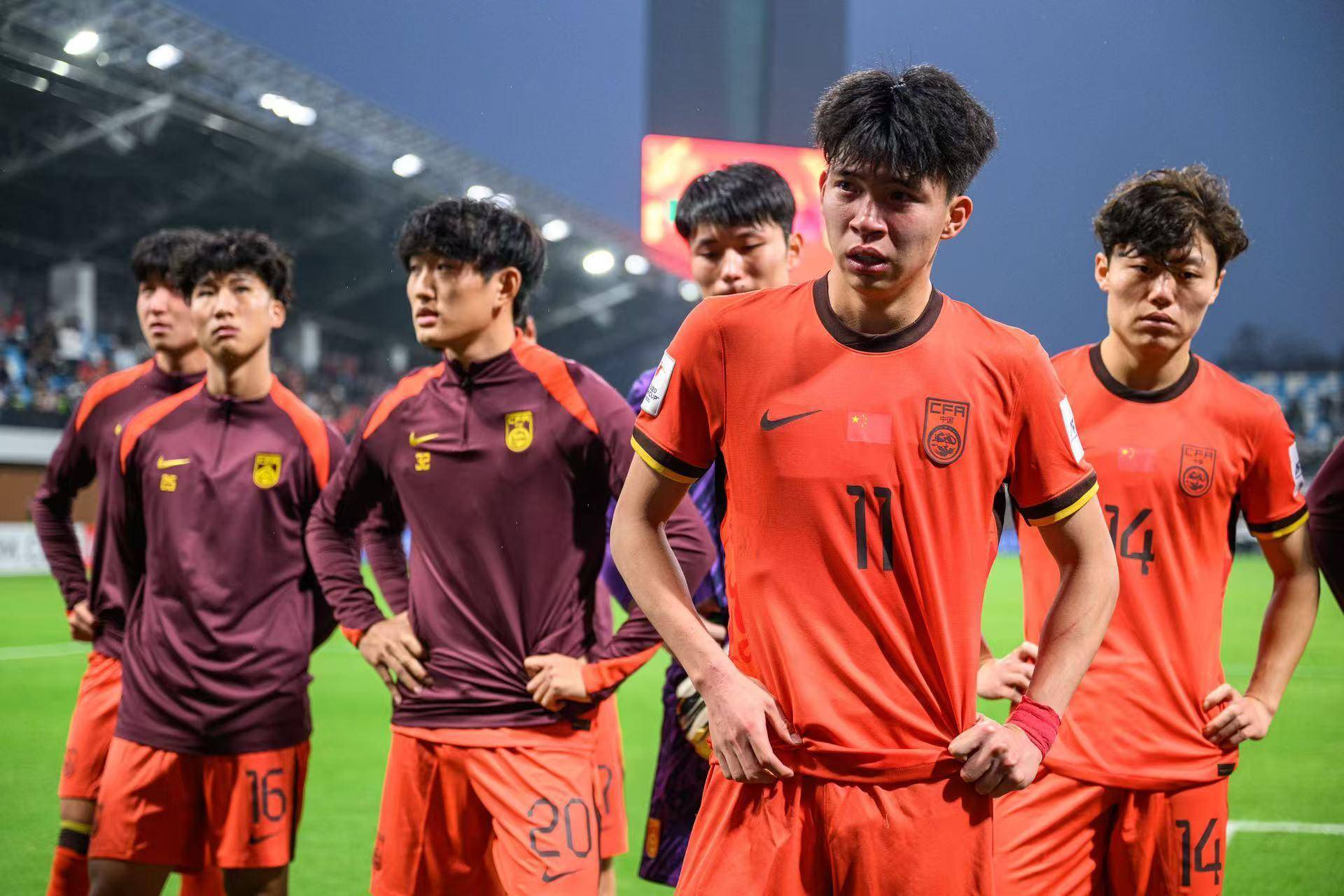 国内足球联赛中一场备受期待的对决将上演