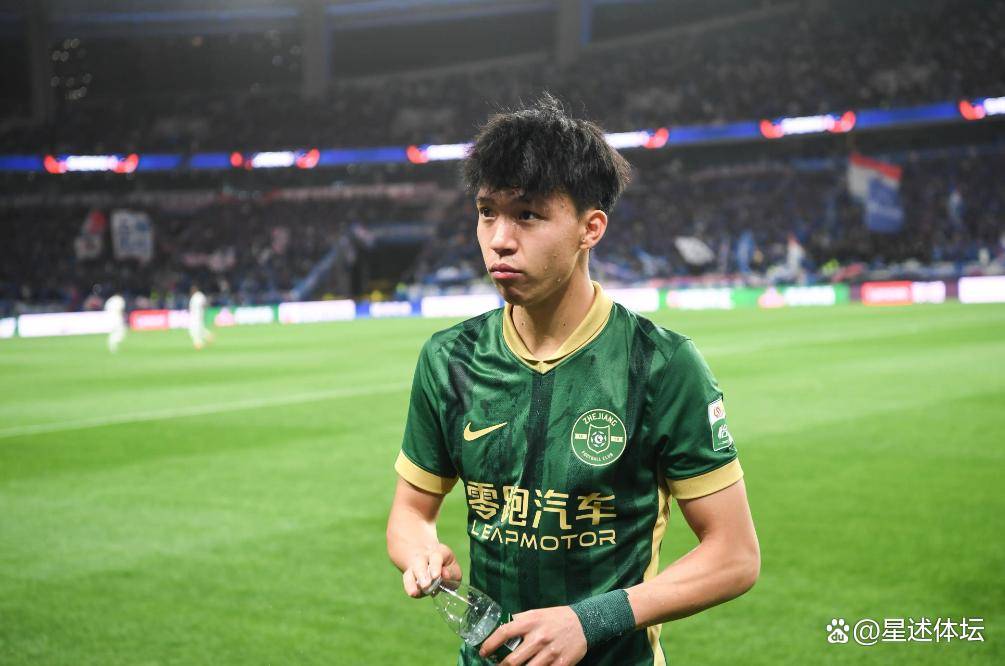 泰国队射手荣膺亚洲杯最佳奖项 泰国队射手荣膺亚洲杯最佳奖项