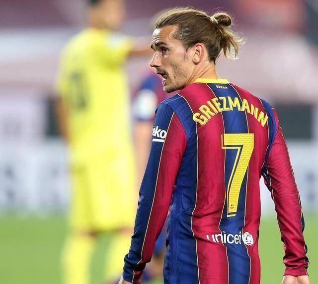 克罗地亚横扫巴西，格列兹曼点燃赛场